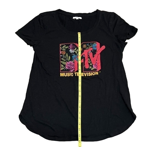 Maurice’s MTV Short Sleeve Women’s Floral Top Size M - Picture 9 of 9